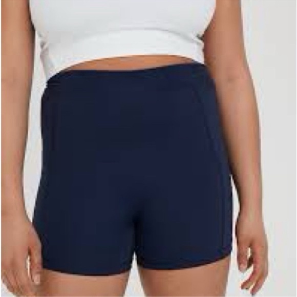 Offline by aerie goals 4 in pocket bike shorts navy small - Picture 5 of 5